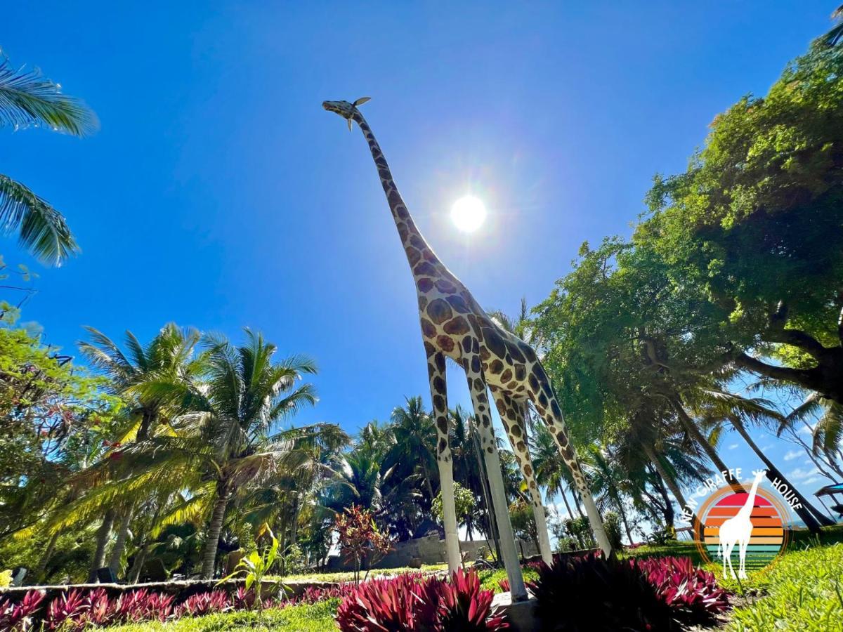 New Giraffe House Bed & Breakfast วิลันคูลอส ภายนอก รูปภาพ