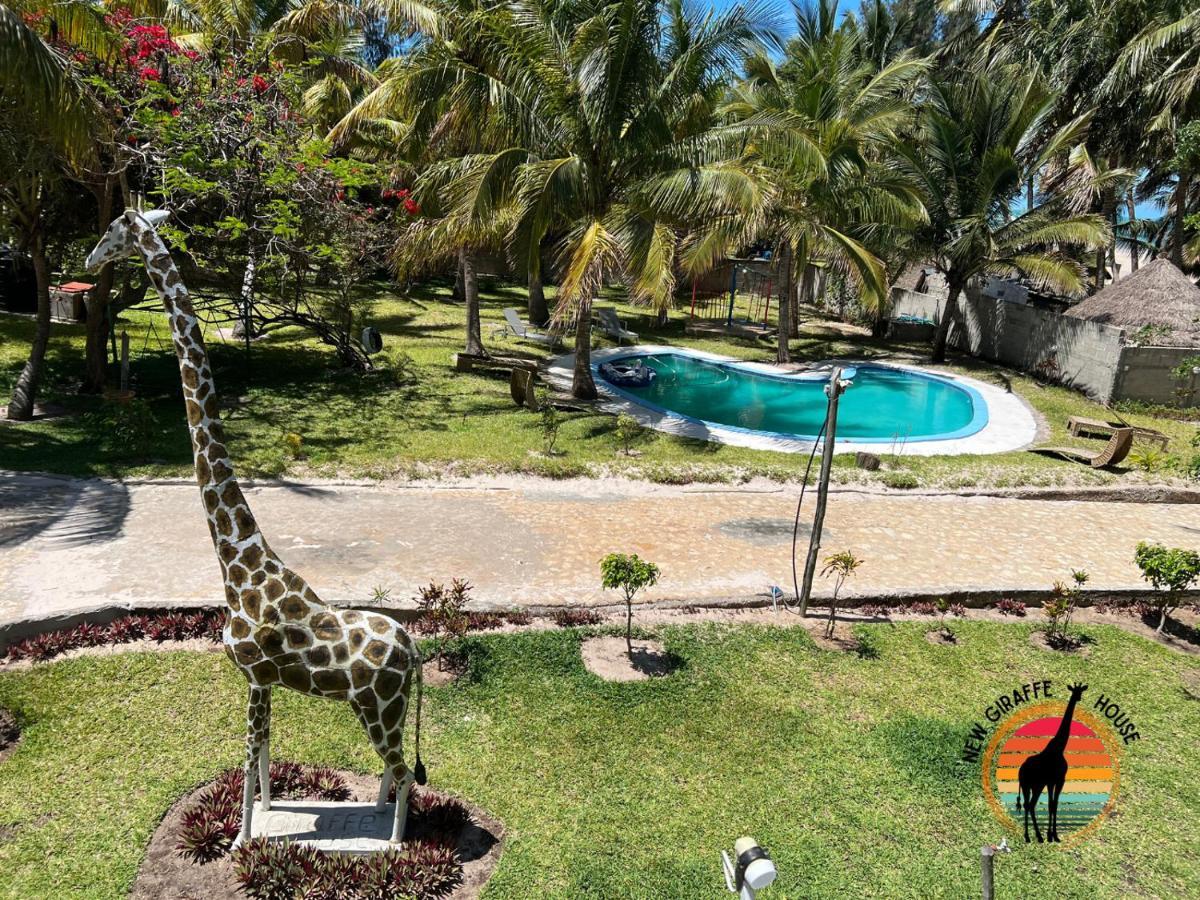New Giraffe House Bed & Breakfast วิลันคูลอส ภายนอก รูปภาพ