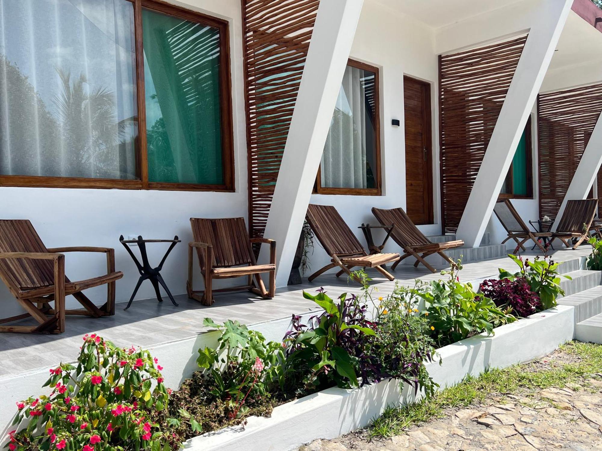 New Giraffe House Bed & Breakfast วิลันคูลอส ภายนอก รูปภาพ